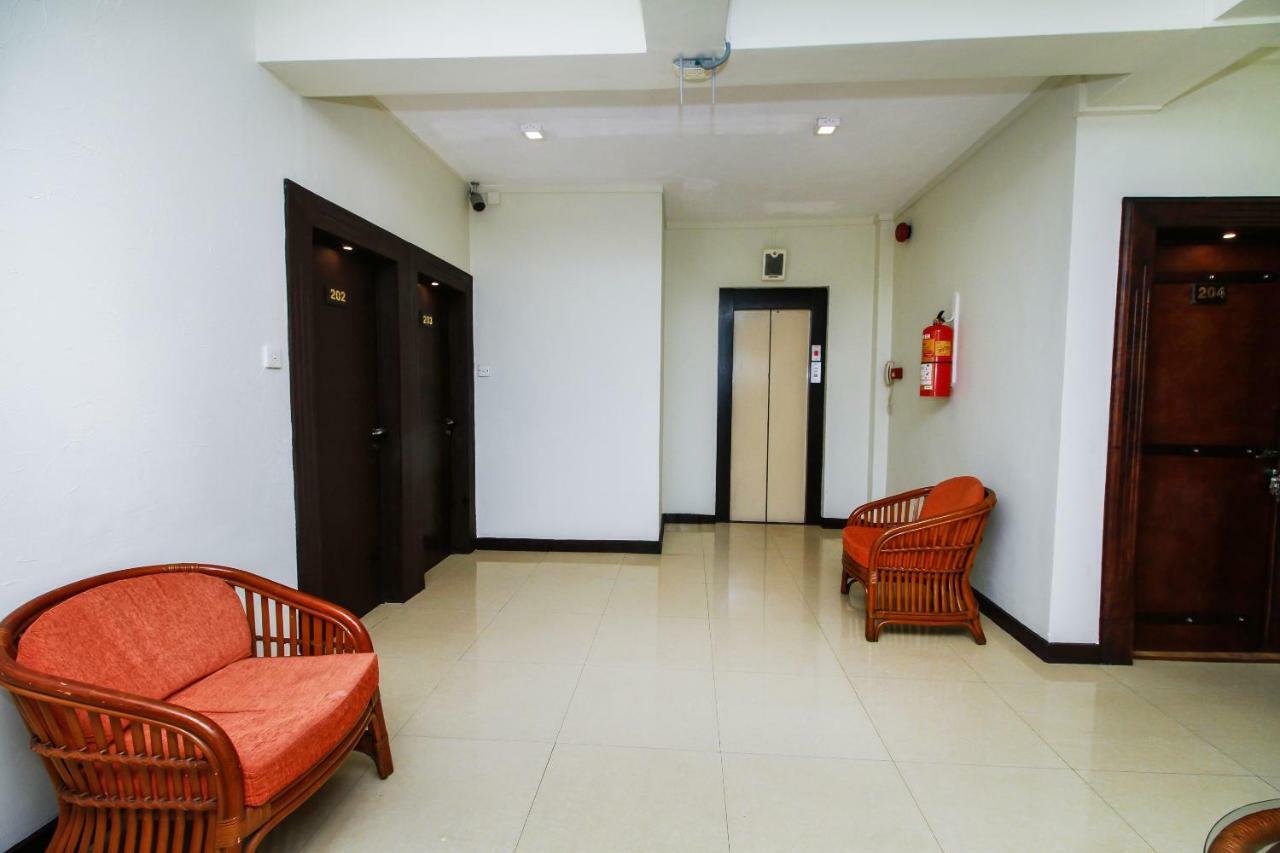 Omega Regency Colombo Hotel Exterior photo