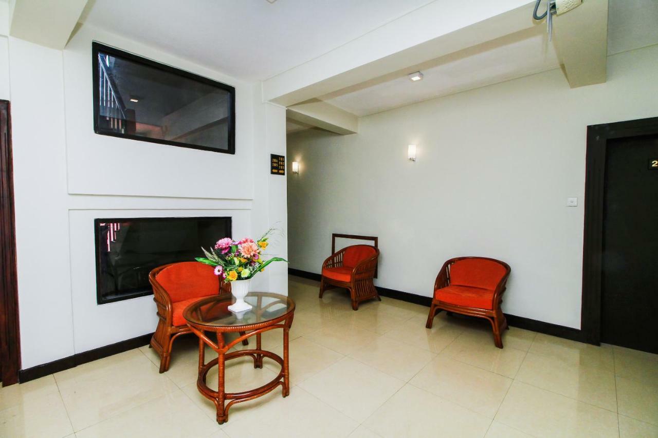 Omega Regency Colombo Hotel Exterior photo