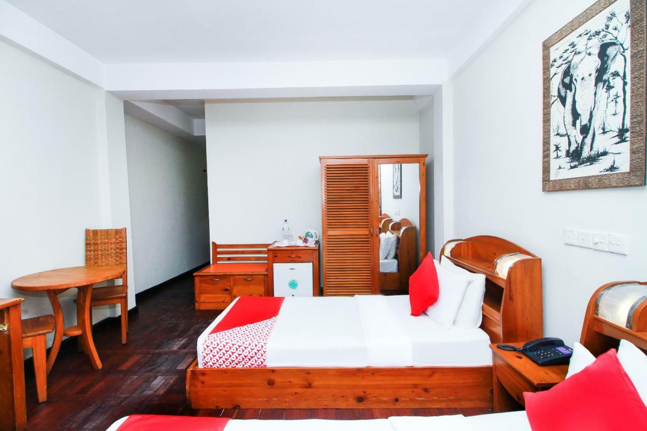 Omega Regency Colombo Hotel Exterior photo